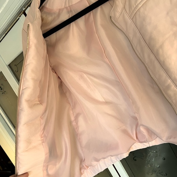 Vince Camuto vegan leather jacket-LIKE NEW. Worn once! - Picture 4 of 6